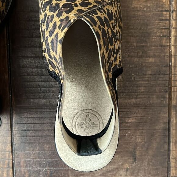 Charleston Shoe Co Wedge Sandals Slingback Size 8 - Picture 6 of 11